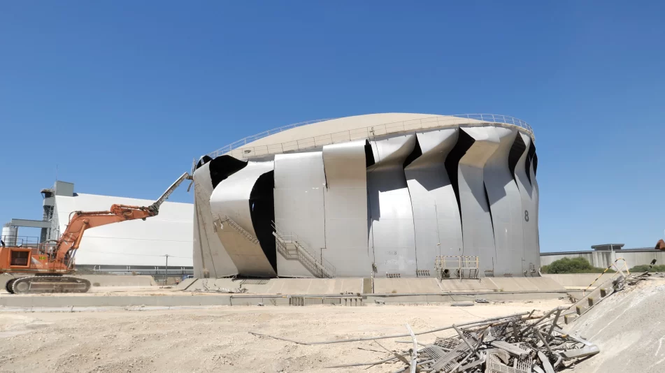 One of the Kwinana Tanks being pulled apart by the Focus Demolition crew as part of an industrial demolition.